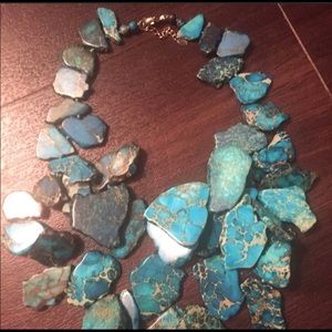 Beautiful blue/green necklace